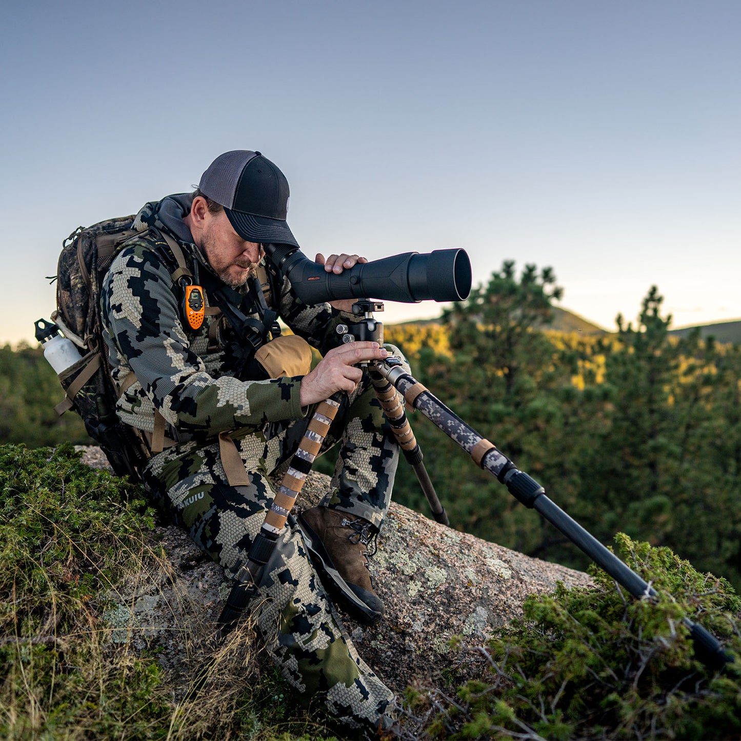 Cronus G2 20-60x86 UHD Spotting Scope - 45 Degree